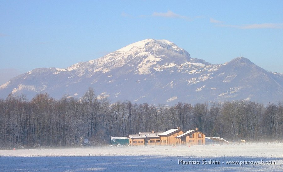 23 Dalla piana, il Linzone.JPG